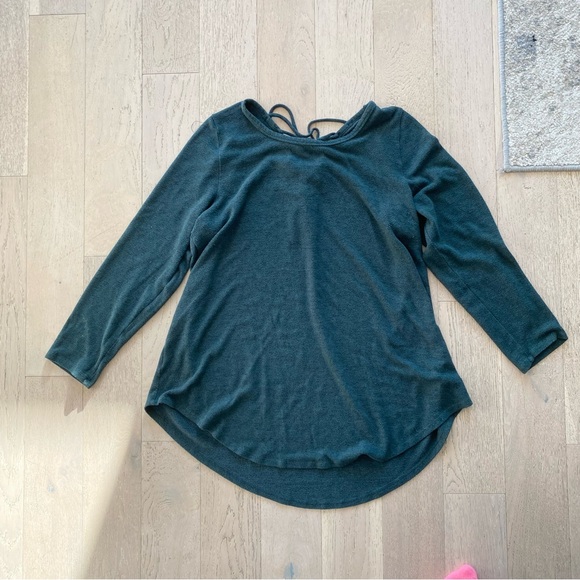 torrid Tops - 3/$10 🌸 Torrid Knit Sweater